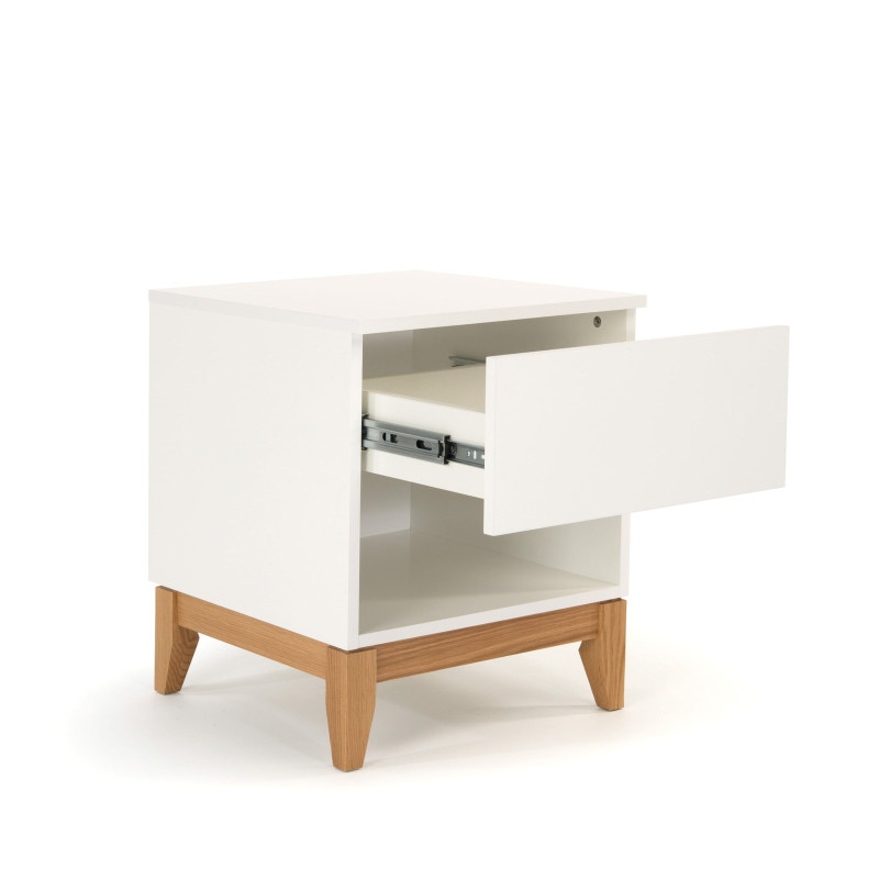 Blanco nightstand